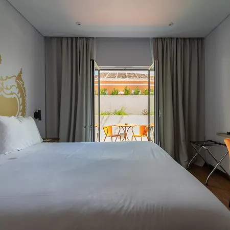 ホテル Palacio Santa Catarina アングラ・ド・エロイーズモ