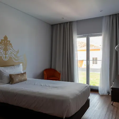 ホテル Palacio Santa Catarina アングラ・ド・エロイーズモ